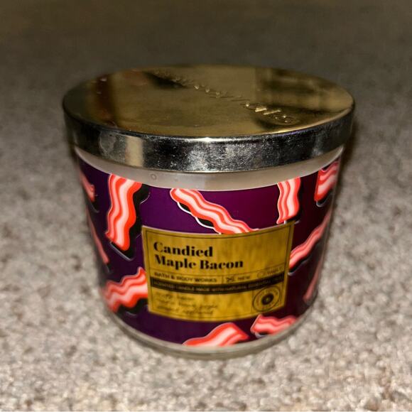 Bath & Body Works Candied Maple Bacon COLOR CHANGING LABEL 3-Wick Candle NWT - Picture 1 of 4